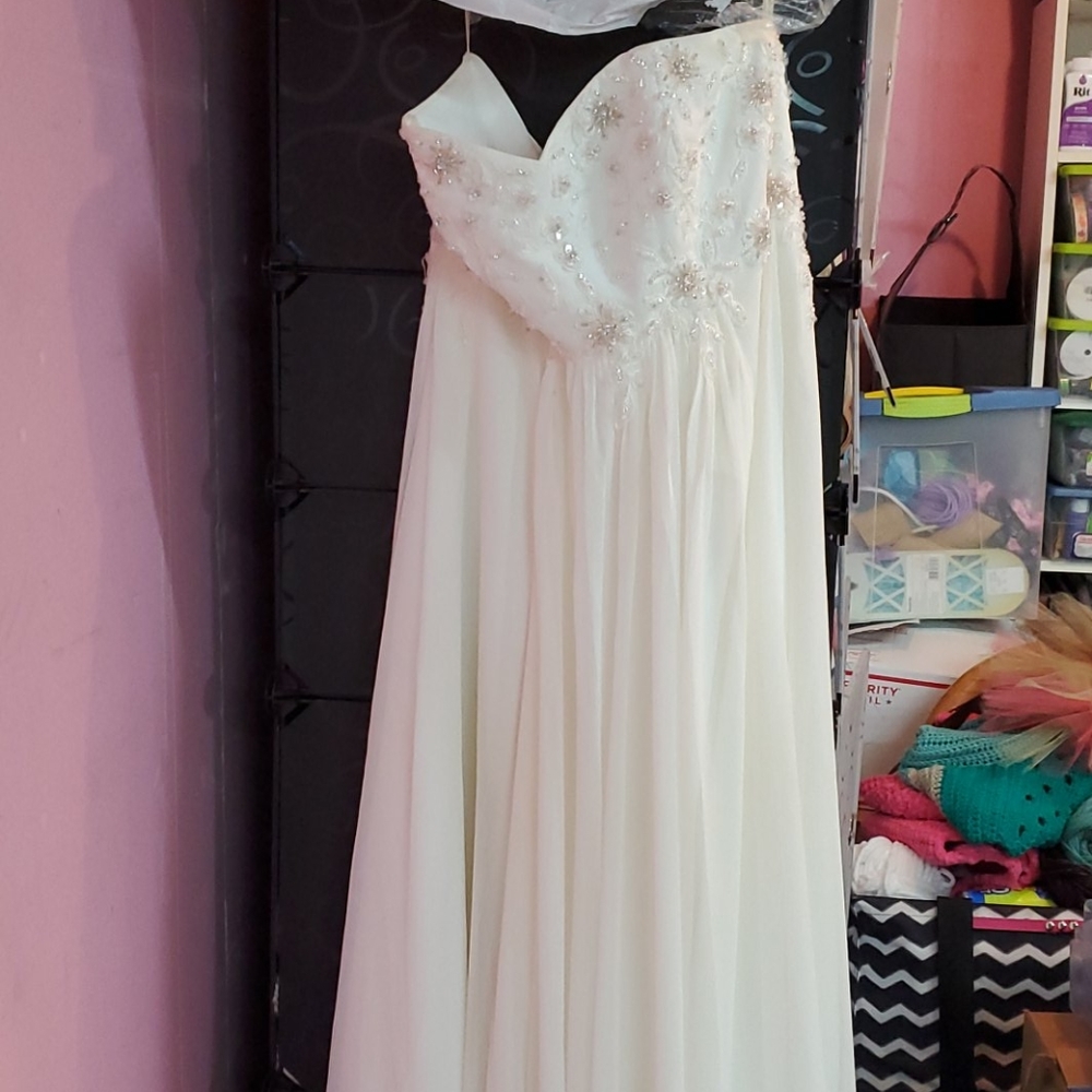 Wedding dress size 12